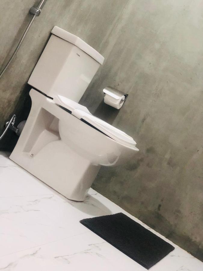 نالاثانيا Vinish Inn المظهر الخارجي الصورة